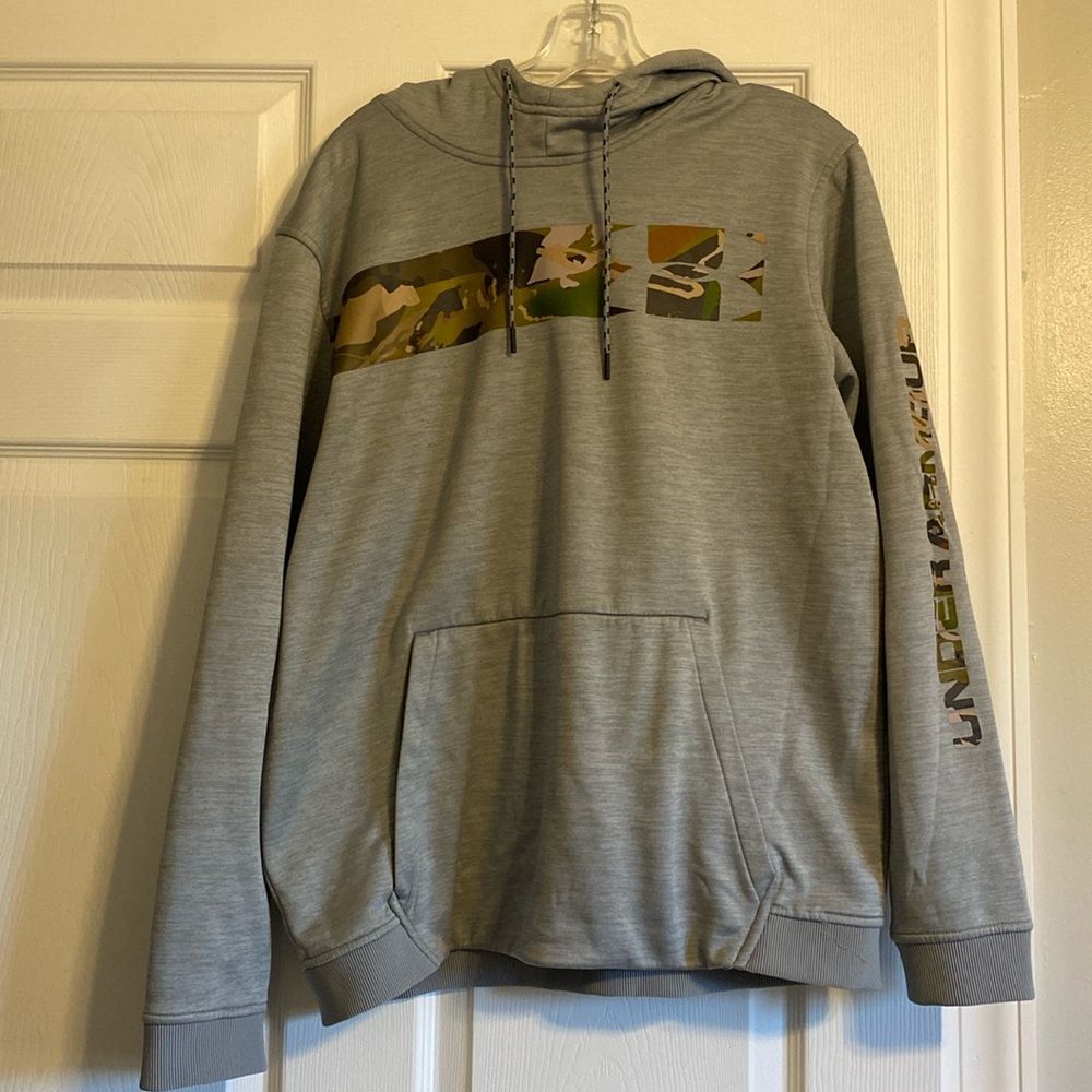 Under Armour Hoodie